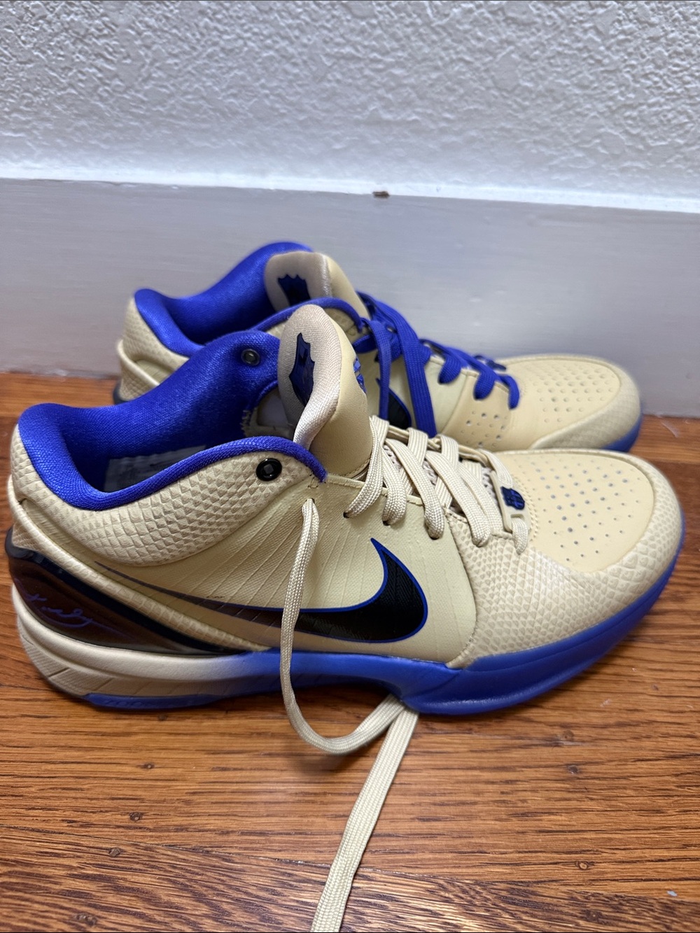 Nike Kobe ‘Barcelona’ Basketball shoes Men Size:7.5